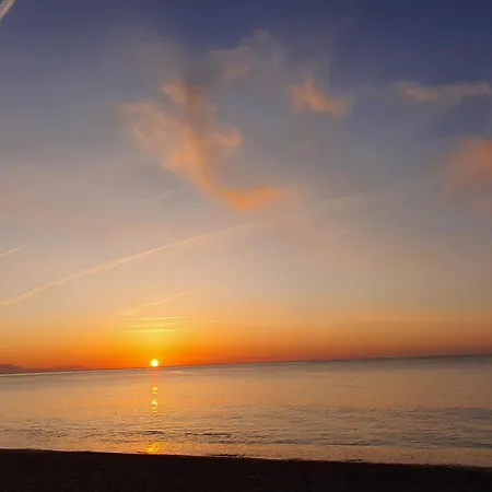 Апартаменты Sun And Sea